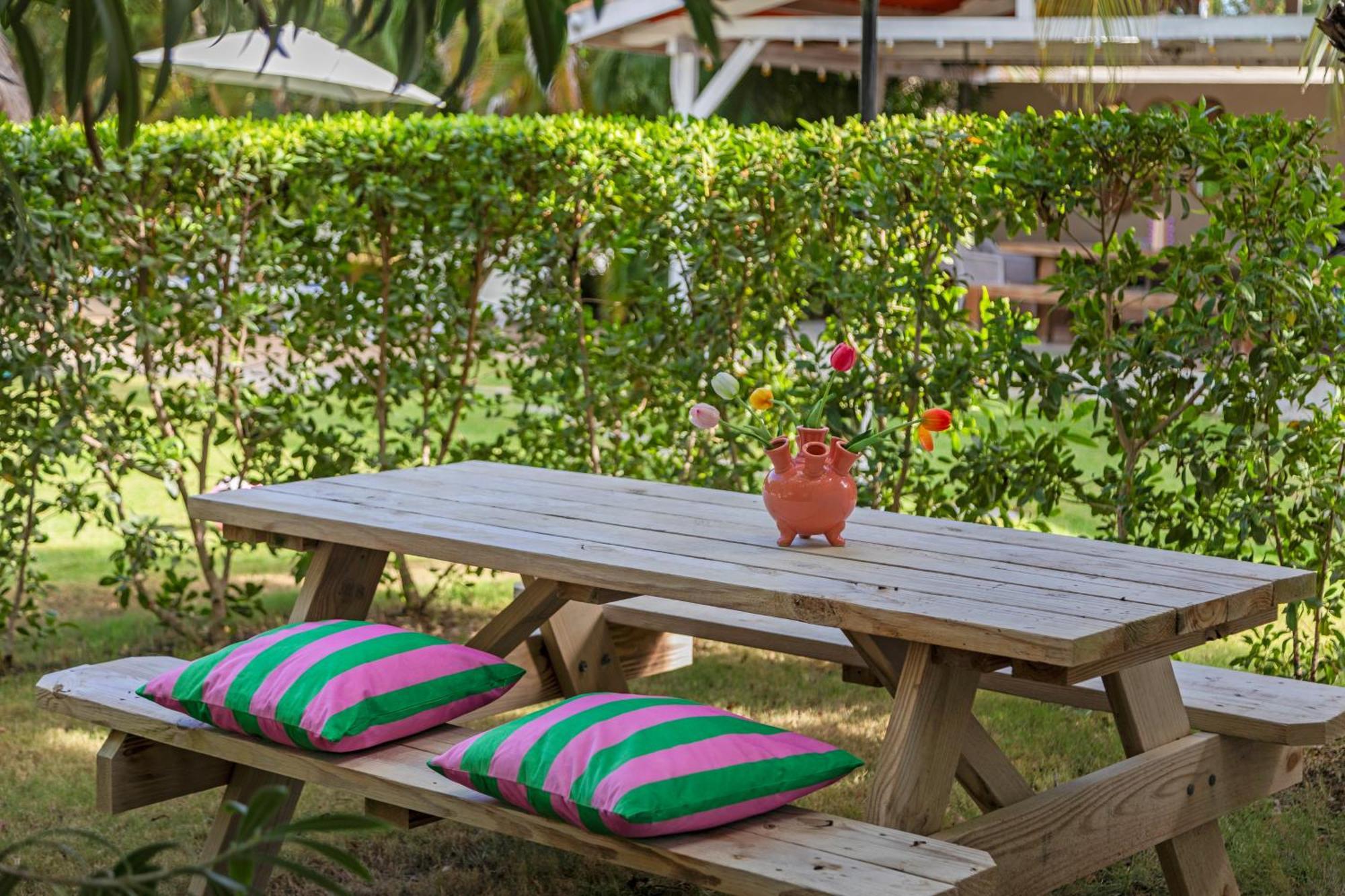 Tuk Tropical Boutique Resort Jan Thiel Willemstad Exteriör bild