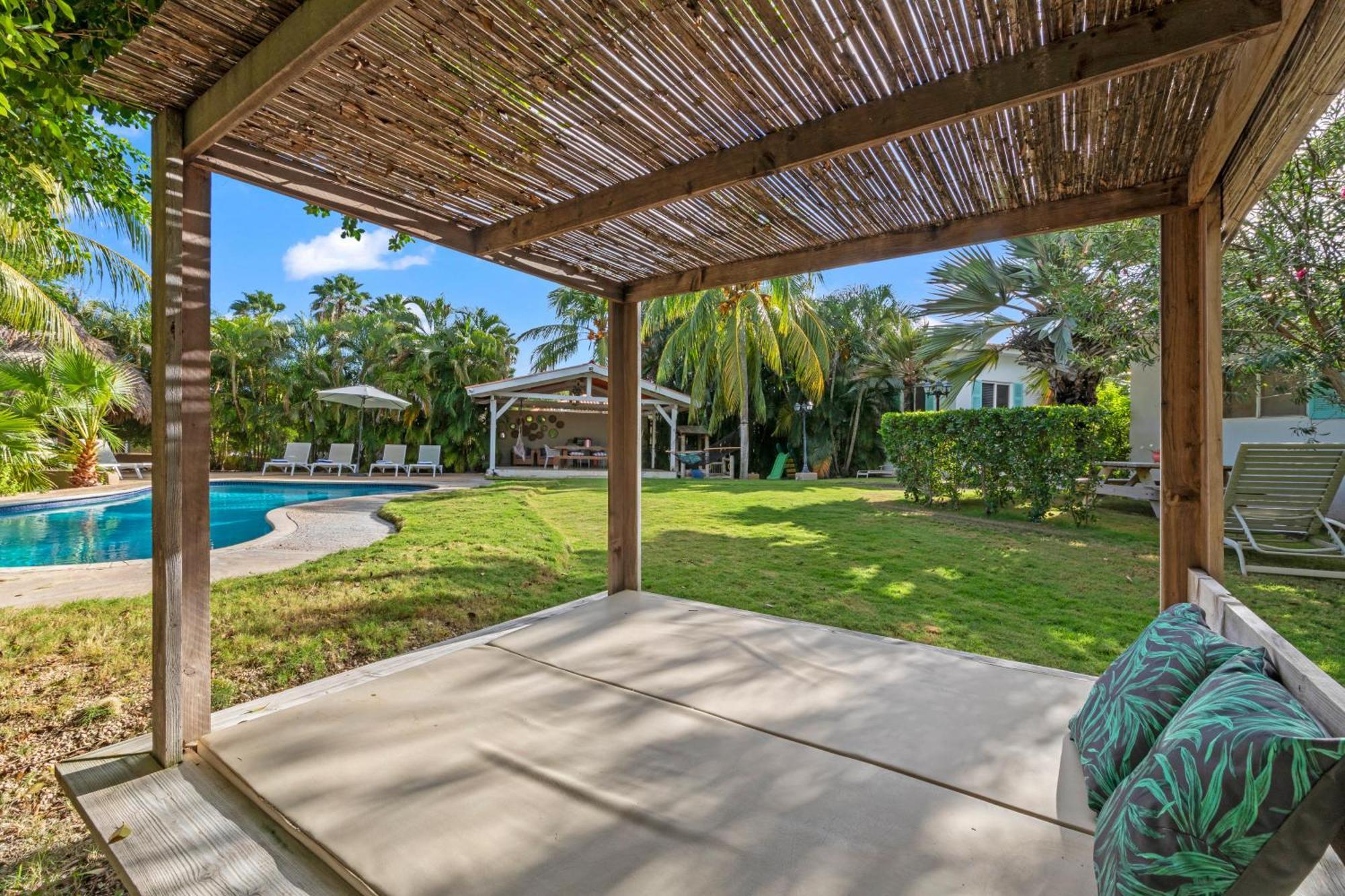 Tuk Tropical Boutique Resort Jan Thiel Willemstad Exteriör bild
